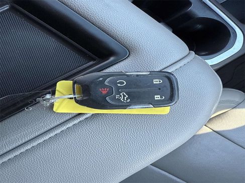 Used 2021 GMC Sierra 1500 SLT image 34