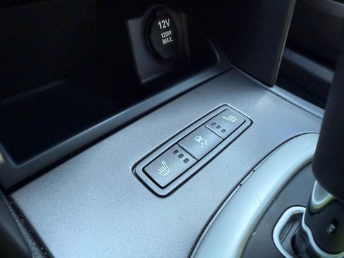 Used 2009 Pontiac G8 GXP image 16