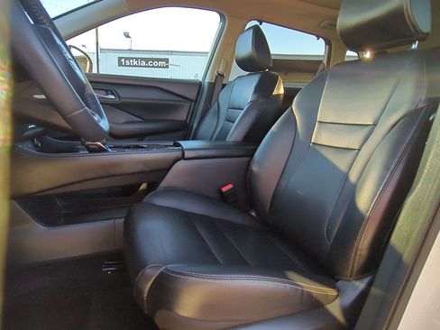 Certified 2023 Nissan Rogue SL w/ SL Premium Package image 21