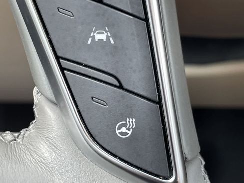 Certified 2024 Cadillac XT5 Premium Luxury w/ LPO, Floor Liner Package AWD/4WD image 25