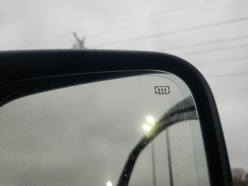 Used 2018 Dodge Durango R/T image 14