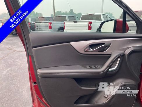 Used 2022 Chevrolet Blazer LT AWD/4WD image 12