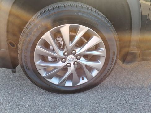 Used 2026 Buick Enclave Preferred FWD image 9