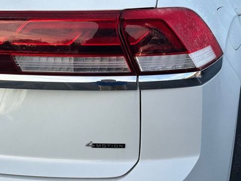 New 2026 Volkswagen Atlas Cross Sport SE AWD/4WD image 15