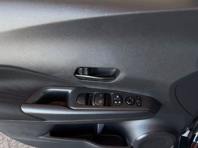 Certified 2023 Nissan Kicks S FWD image 19