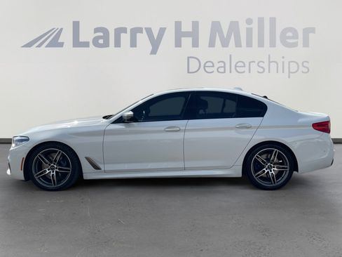 Used 2018 BMW M550i xDrive image 2