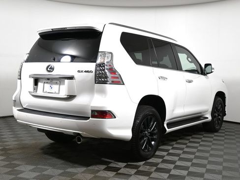 Used 2023 Lexus GX 460 Premium w/ Premium Package AWD/4WD image 7