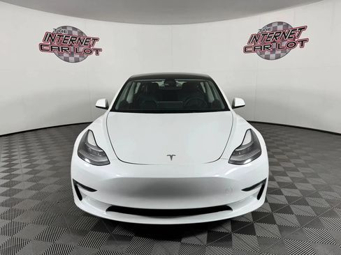 Used 2023 Tesla Model 3 Performance AWD/4WD image 2