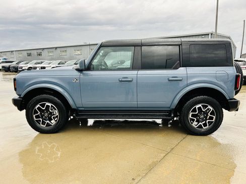 Used 2025 Ford Bronco Outer Banks AWD/4WD image 34