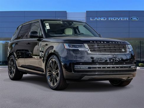 New 2026 Land Rover Range Rover SE image 3