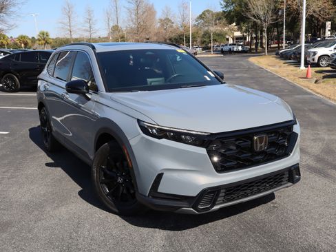 Used 2023 Honda CR-V Sport image 2