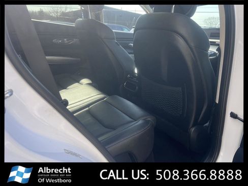 Used 2022 Genesis GV70 2.5T w/ Select Package AWD/4WD image 17