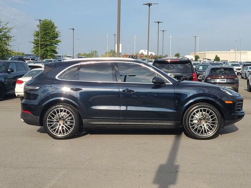 Used 2019 Porsche Cayenne AWD/4WD image 6