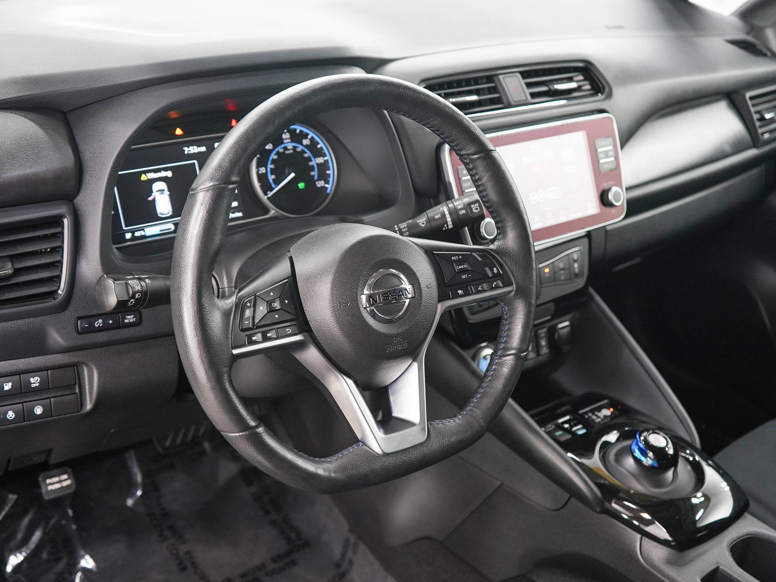 Used 2022 Nissan Leaf SV FWD image 20