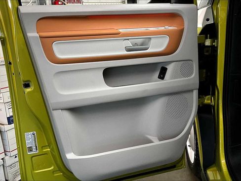 New 2025 Volkswagen ID. Buzz 1st Edition image 23