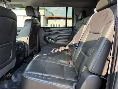 Used 2015 GMC Yukon XL SLT w/ Open Road Package AWD/4WD image 21