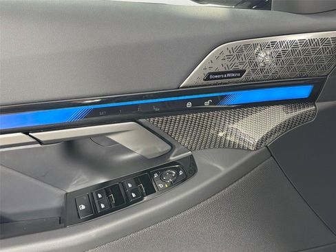 New 2026 BMW i5 M60 AWD/4WD image 17