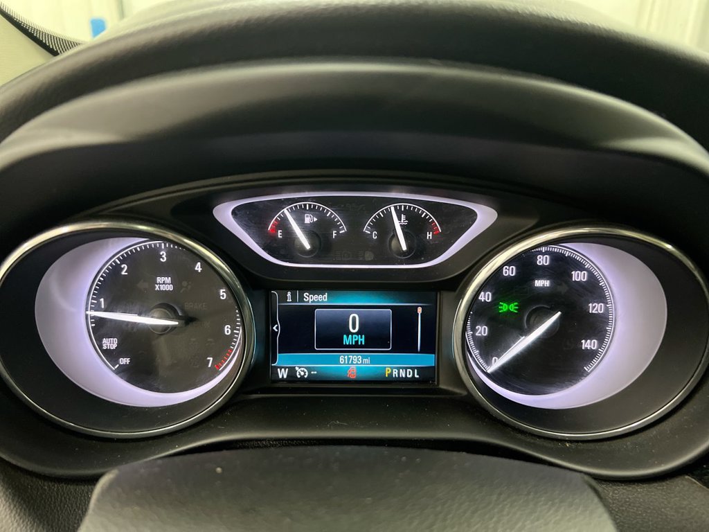 Used 2020 Buick Envision Essence FWD image 12