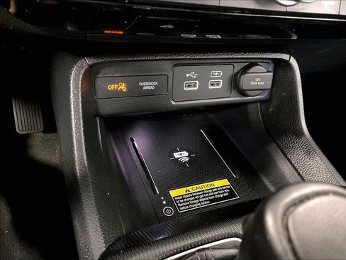 Used 2023 Honda Civic Touring image 27