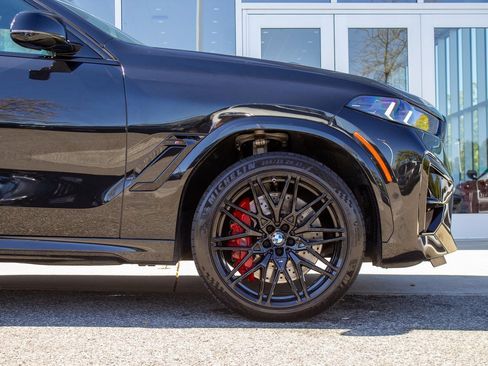 Used 2025 BMW X6 M Competition w/ Executive Package image 5