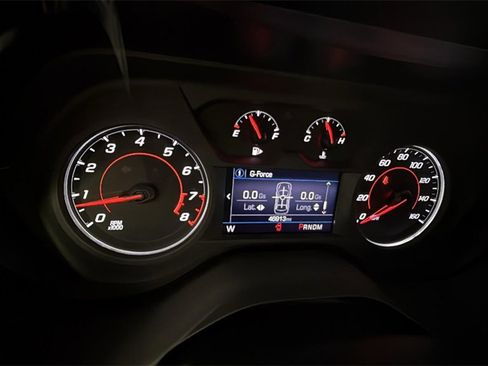 Used 2022 Chevrolet Camaro LT image 19