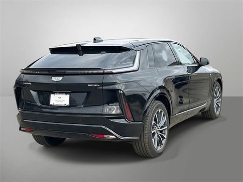 New 2026 Cadillac Lyriq Sport image 14