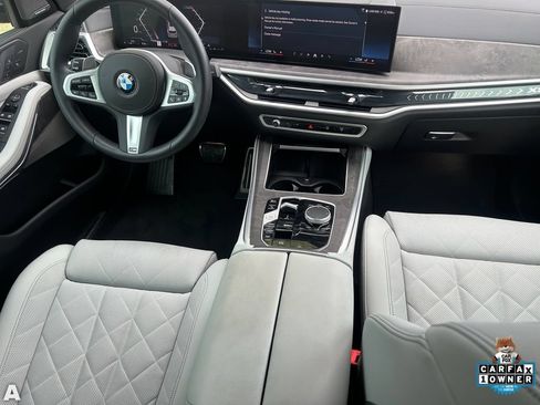 Used 2025 BMW X5 xDrive40i w/ M Sport Package AWD/4WD image 15