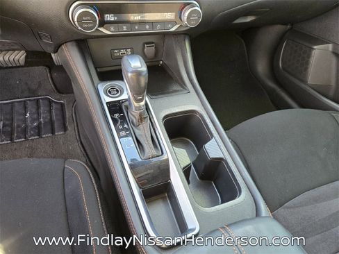 Used 2022 Nissan Sentra SR w/ Midnight Edition image 27