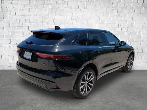 New 2026 Jaguar F-PACE R-Dynamic S image 6