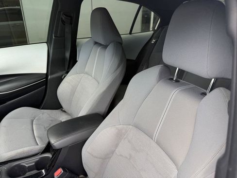 Used 2021 Toyota Corolla SE FWD image 11