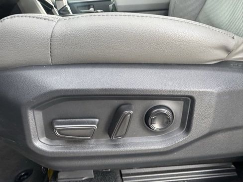 Used 2024 Toyota Tundra Limited image 11