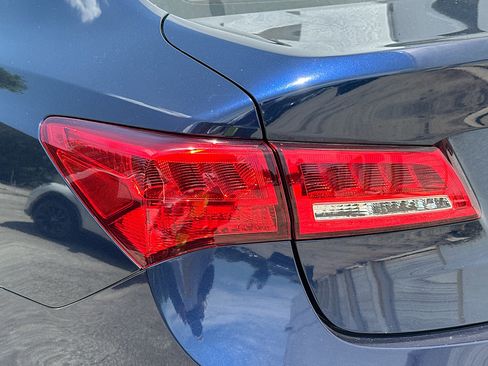 Used 2019 Acura TLX V6 FWD image 8