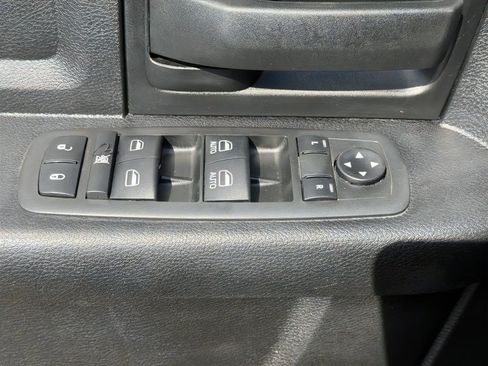 Used 2022 RAM 1500 Tradesman w/ Chrome Plus Package RWD image 17