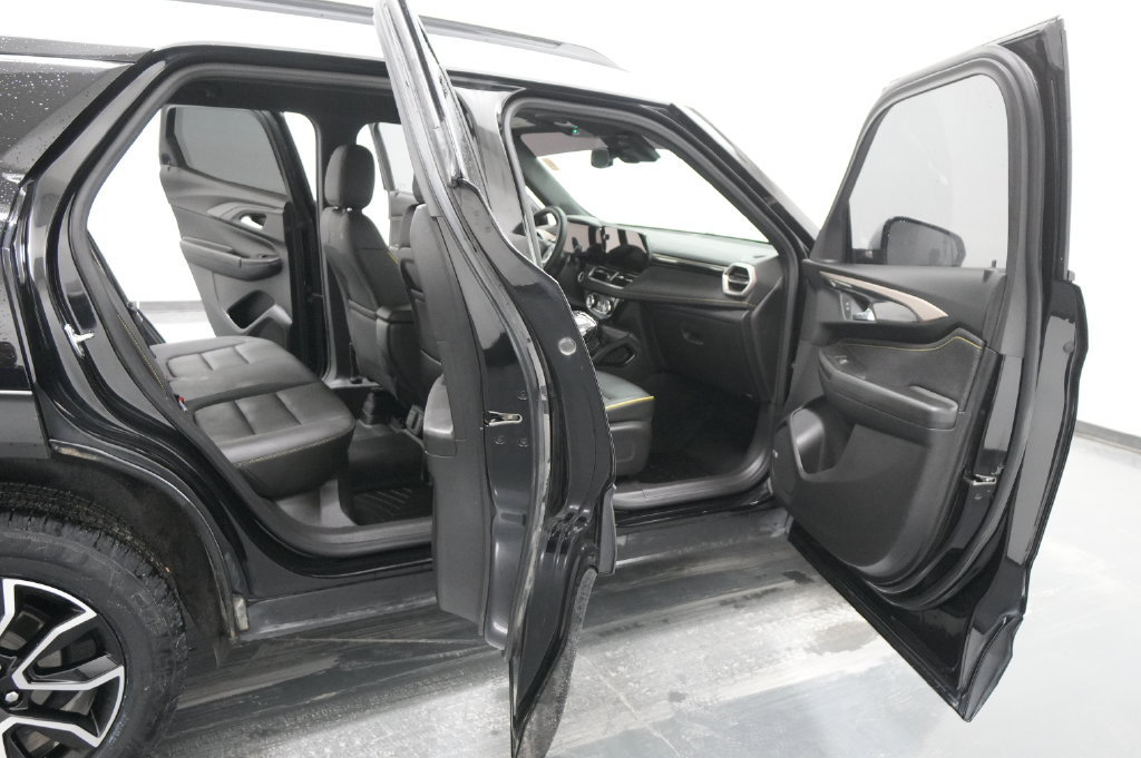 Used 2024 Chevrolet TrailBlazer ACTIV w/ Convenience Package AWD/4WD image 31