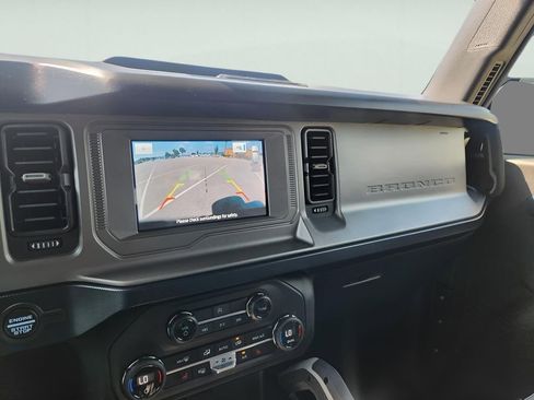 Used 2023 Ford Bronco Outer Banks image 24