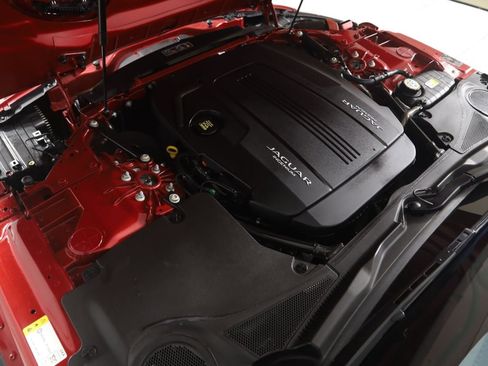 Used 2021 Jaguar F-TYPE Coupe RWD image 24