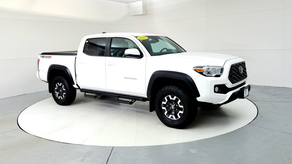 Certified 2022 Toyota Tacoma TRD Off-Road w/ Technology Package AWD/4WD image 7