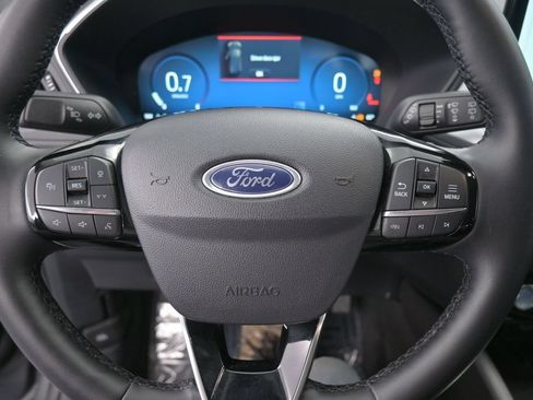 Used 2025 Ford Escape Platinum AWD/4WD image 38