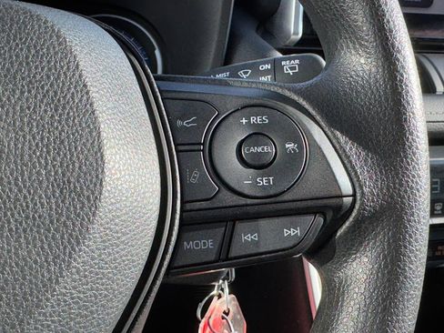 Used 2024 Toyota RAV4 LE image 20