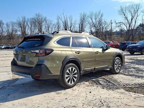 Certified 2025 Subaru Outback Limited AWD/4WD image 8