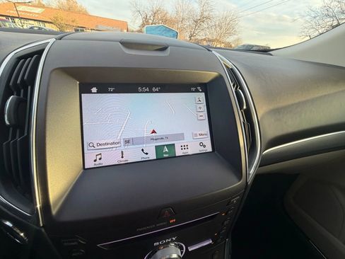 Used 2017 Ford Edge Titanium w/ Technology Package image 15