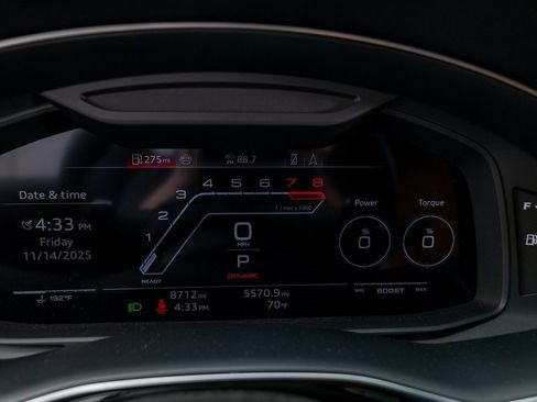 Used 2025 Audi RS Q8 performance image 45