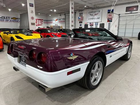 Used 1995 Chevrolet Corvette Convertible RWD image 3