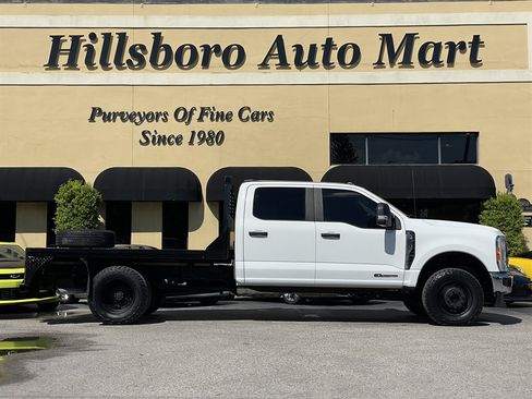 Used 2023 Ford F350 XL w/ XL Chrome Package AWD/4WD image 4