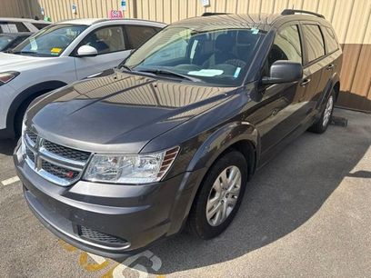 Used 2019 Dodge Journey SE