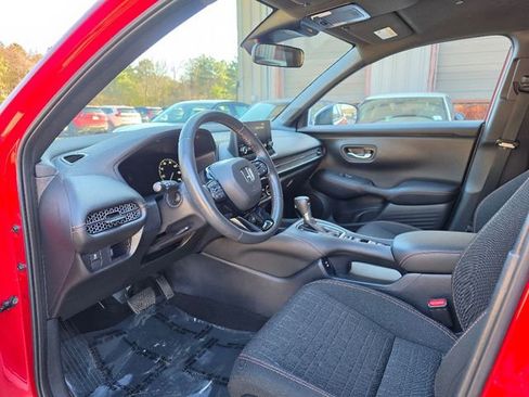 Used 2024 Honda HR-V Sport image 20