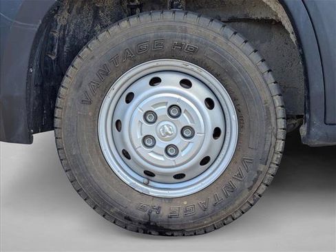 Used 2023 RAM ProMaster 2500 FWD image 9