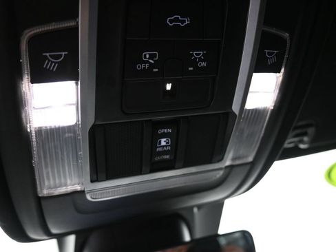 Used 2021 RAM 1500 Laramie w/ Sport Appearance Package AWD/4WD image 37
