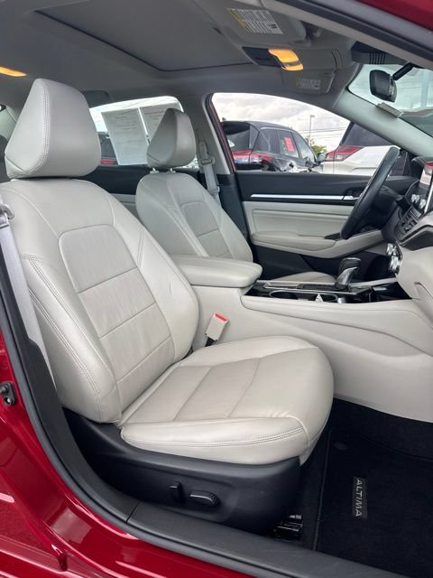 Certified 2021 Nissan Altima 2.5 SL AWD/4WD image 14