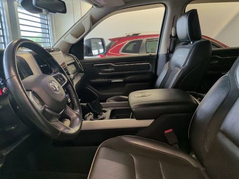 Used 2020 RAM 1500 Laramie AWD/4WD image 6
